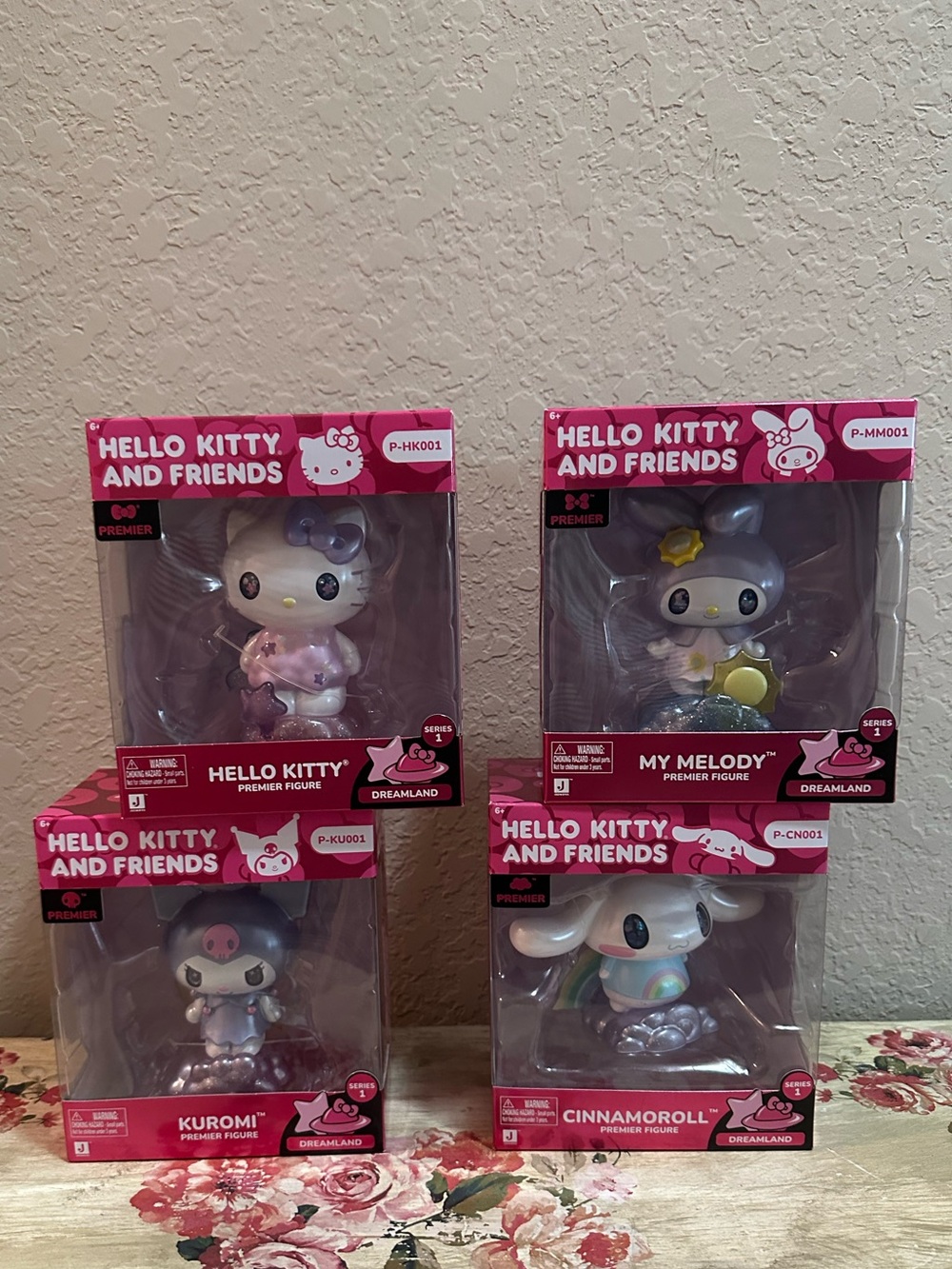 Hello Kitty and Friends Figures - Pink, Purple, White Accents
